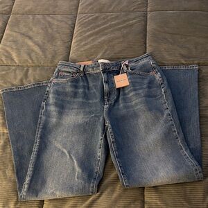 Boden High Rise Flair Jeans, brand new with tags.